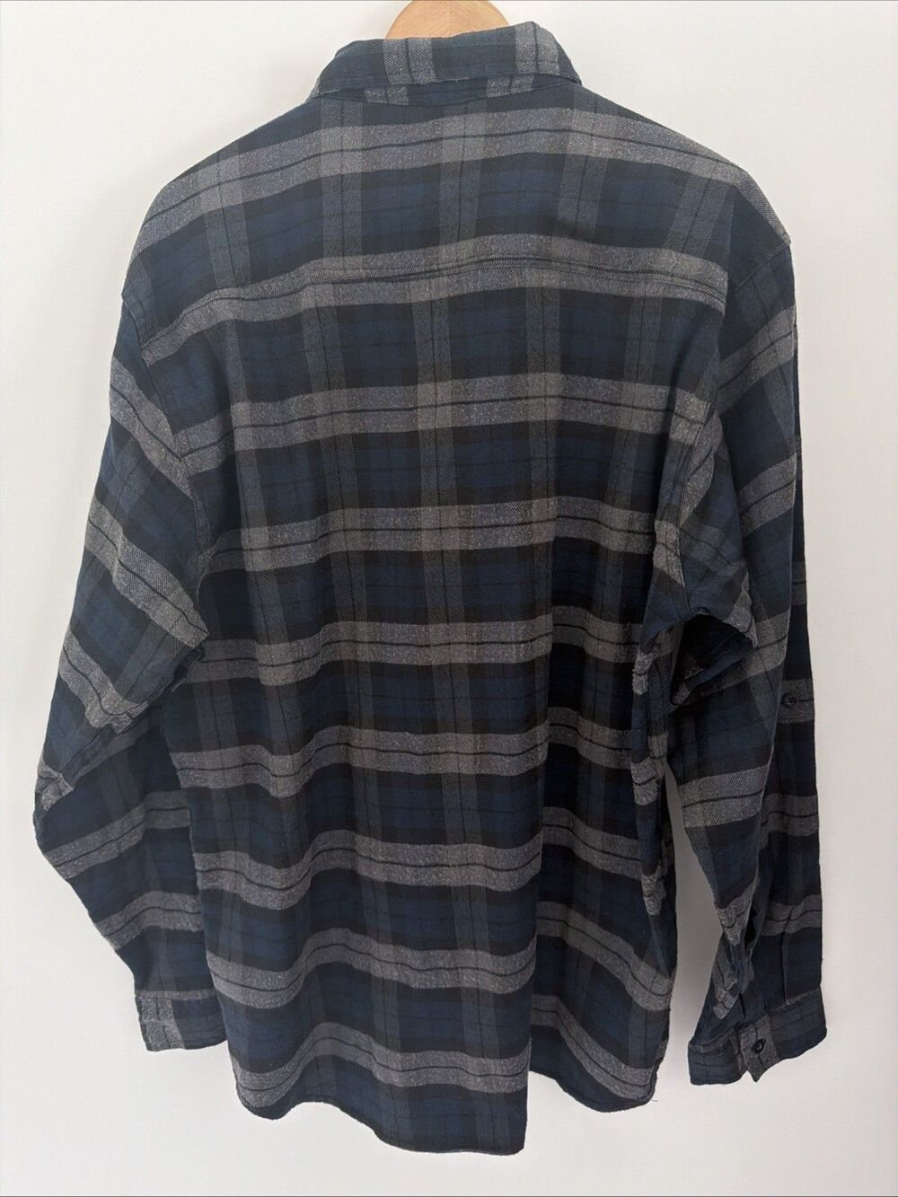 Pokemon Center Outdoors Pikachu Flannel Shirt Mens XL Blue Gray Hiking Camp GUC - Picture 5 of 12